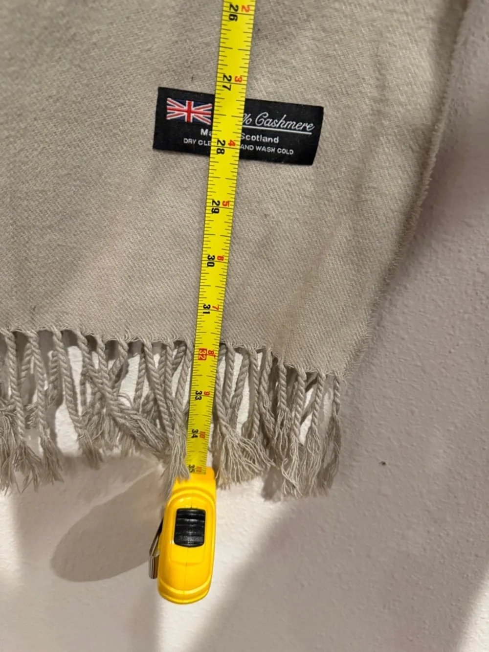 Men's Fringed Winter Scarf in Beige — Premium Soft Weave-100% Cashmere